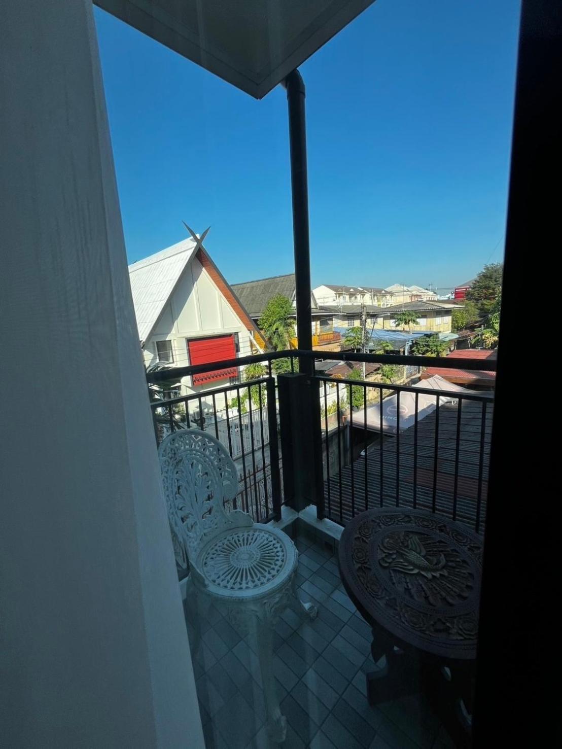 Goodmorning By Tamarind Hostel พระนครศรีอยุธยา ภายนอก รูปภาพ