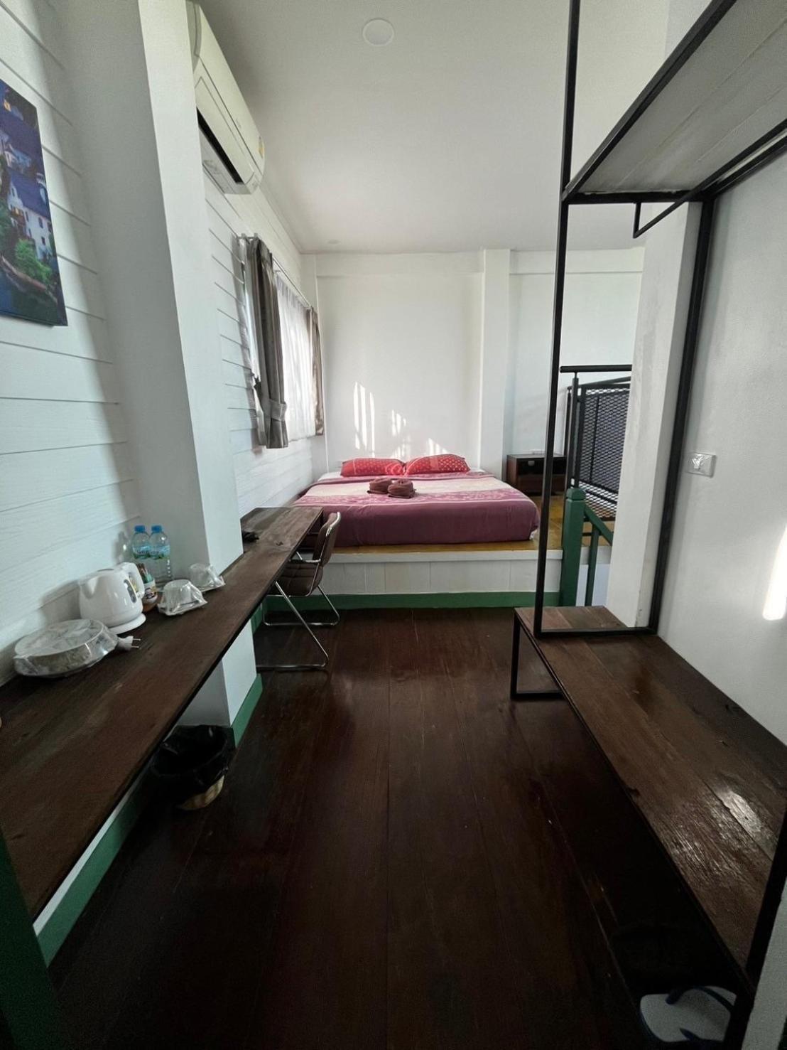 Goodmorning By Tamarind Hostel พระนครศรีอยุธยา ภายนอก รูปภาพ