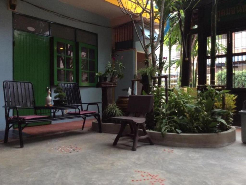 Goodmorning By Tamarind Hostel พระนครศรีอยุธยา ภายนอก รูปภาพ