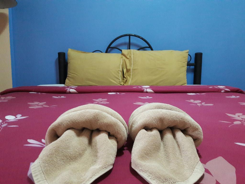 Goodmorning By Tamarind Hostel พระนครศรีอยุธยา ภายนอก รูปภาพ