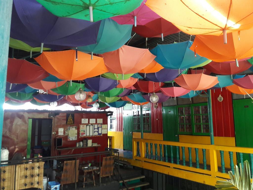 Goodmorning By Tamarind Hostel พระนครศรีอยุธยา ภายนอก รูปภาพ
